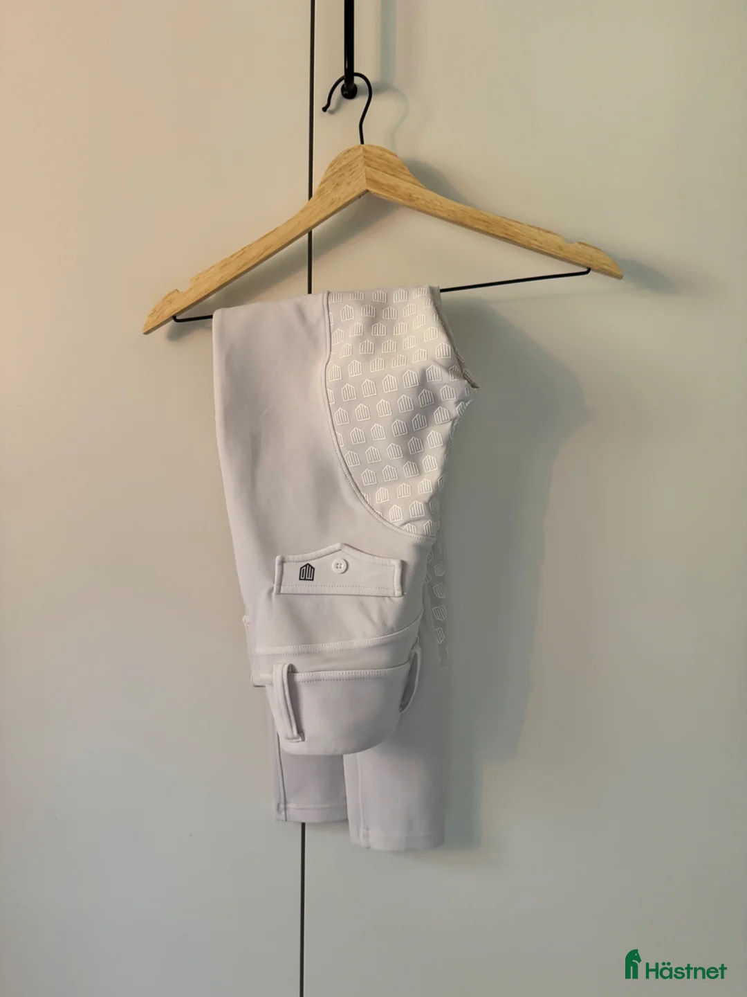 Ridbyxor ryttarutrustning till salu: Maya Delorez Compression Breeches nya - Annons 1