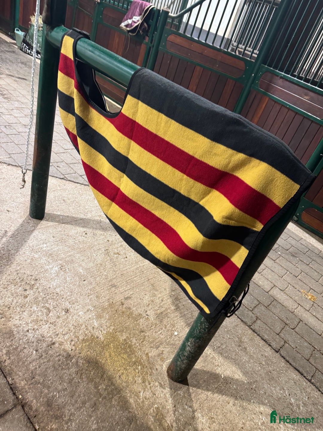 Täcken hästutrustning till salu: Horsewere ridtäcke i superfint skick i Hörby - Annons 3