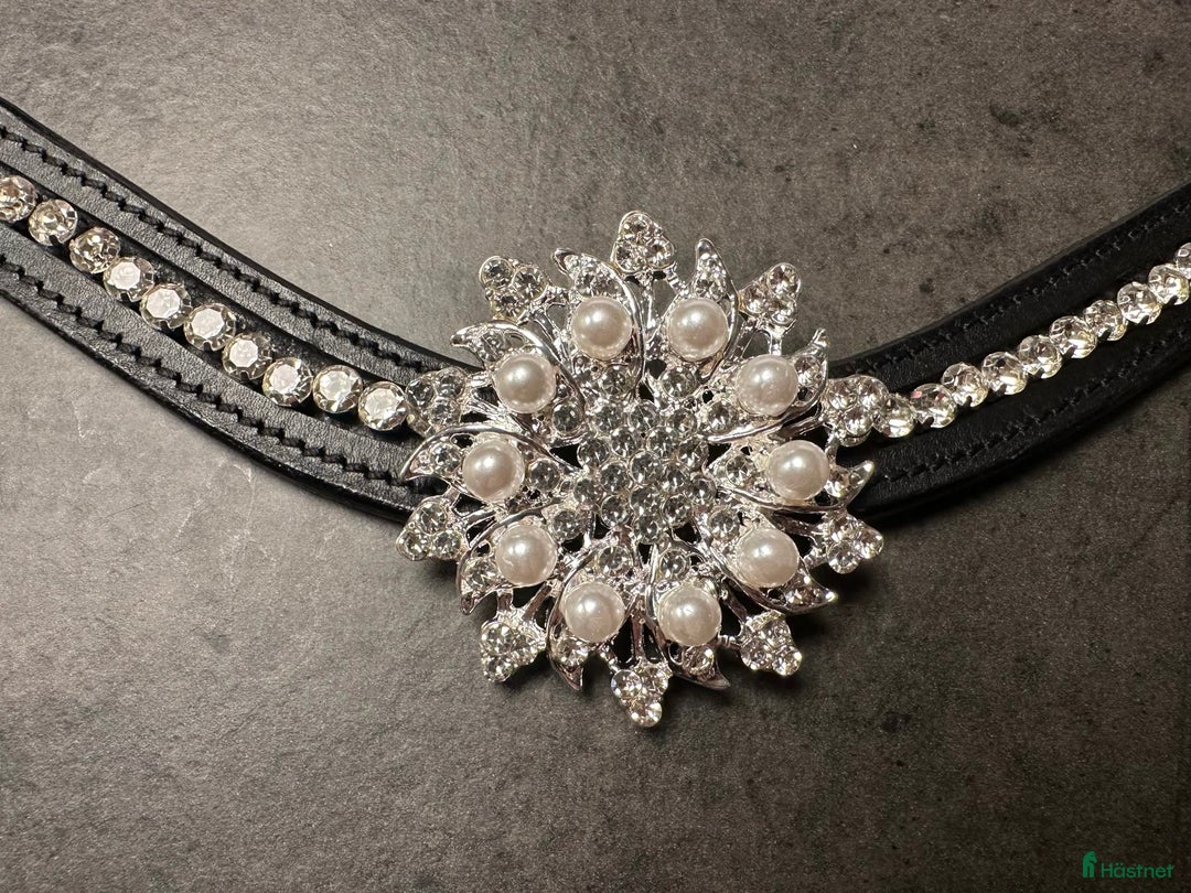 Övrig Hästutrustning hästutrustning till salu: Unika pannband i Bro - Annons 5