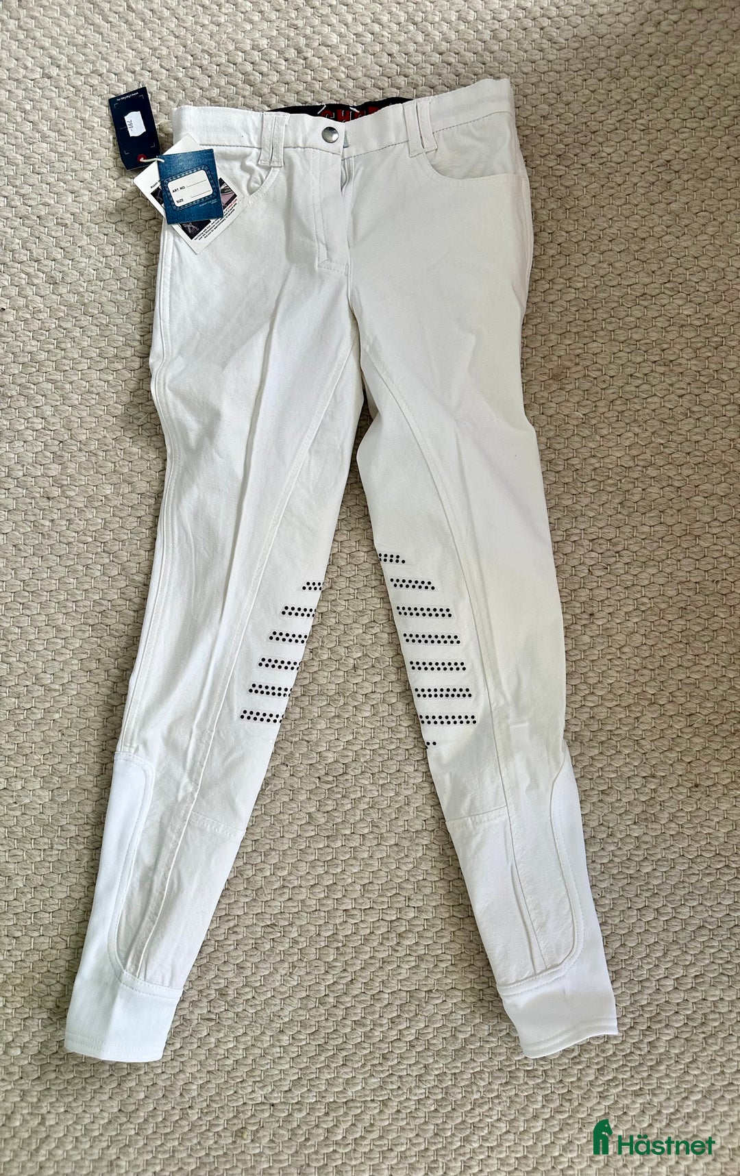 Ridbyxor ryttarutrustning till salu: NYA - Vita ridbyxor strl 34/XS i Sundbyberg - Annons 3