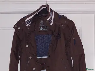 Jackor & Kavajer ryttarutrustning till salu: Stalljackor - Annons 24