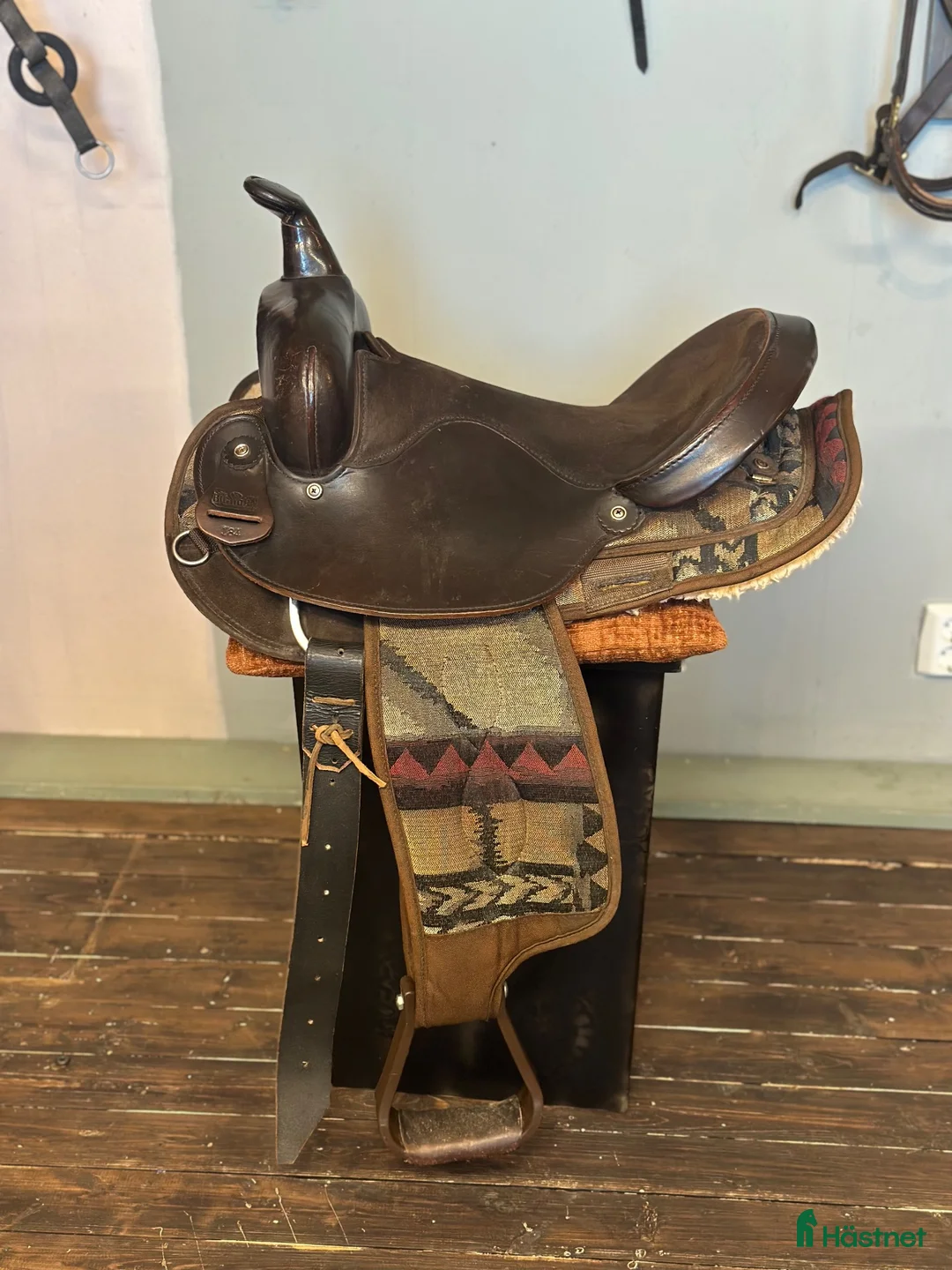 Sadlar hästutrustning till salu: Big horn 184 westernsadel - Annons 1