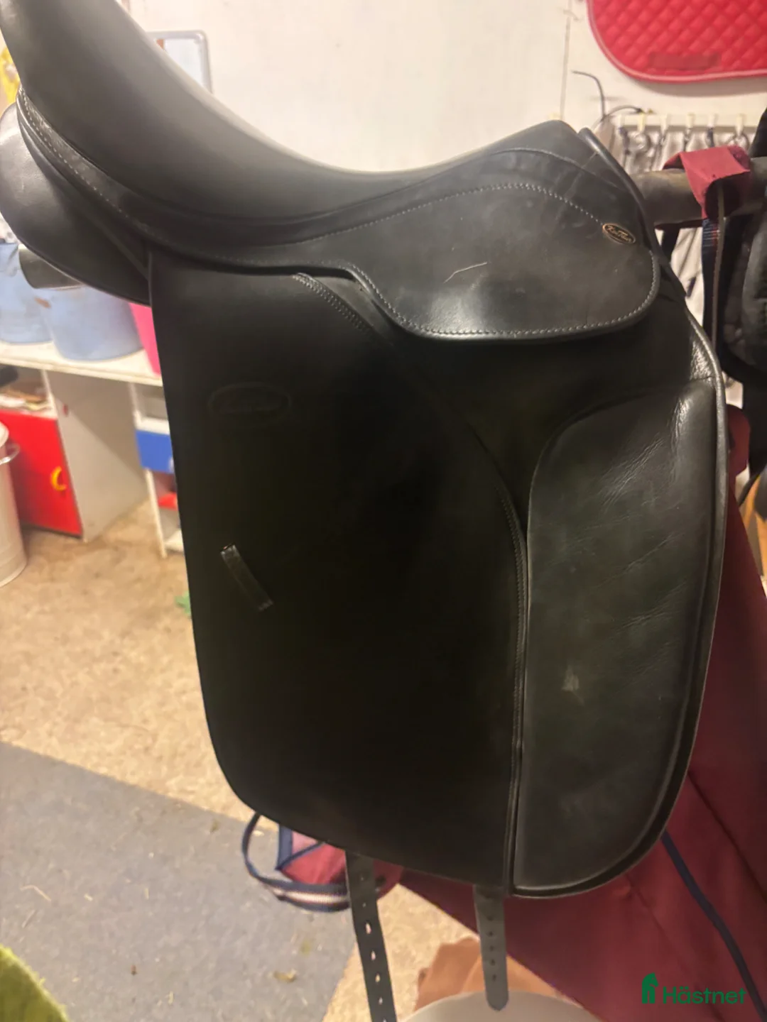 Sadlar hästutrustning till salu: Kentaur sadel 17” - Annons 1