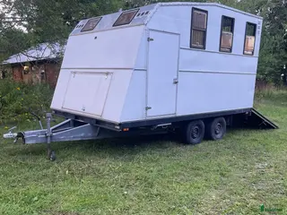 Hästtransporter fordon & transport till salu: 3 hästars ⭐️ prissänkt okt ut ⭐️ - Annons 3