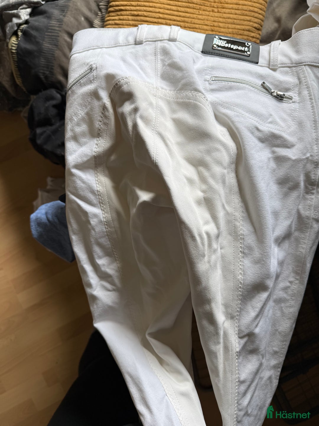 Jackor & Kavajer ryttarutrustning till salu: Frack, kavajer, ridbyxor  i Julita - Annons 13