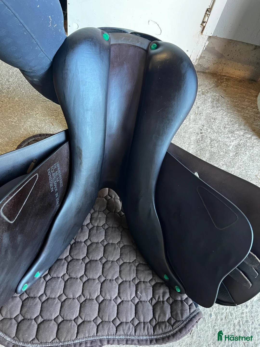 Sadlar hästutrustning till salu: Equipe Expression 18” - Annons 9