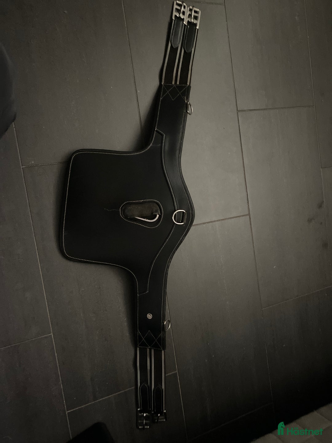 Sadeltillbehör hästutrustning till salu: Magplatta st 115 cm i Uddevalla - Annons 1