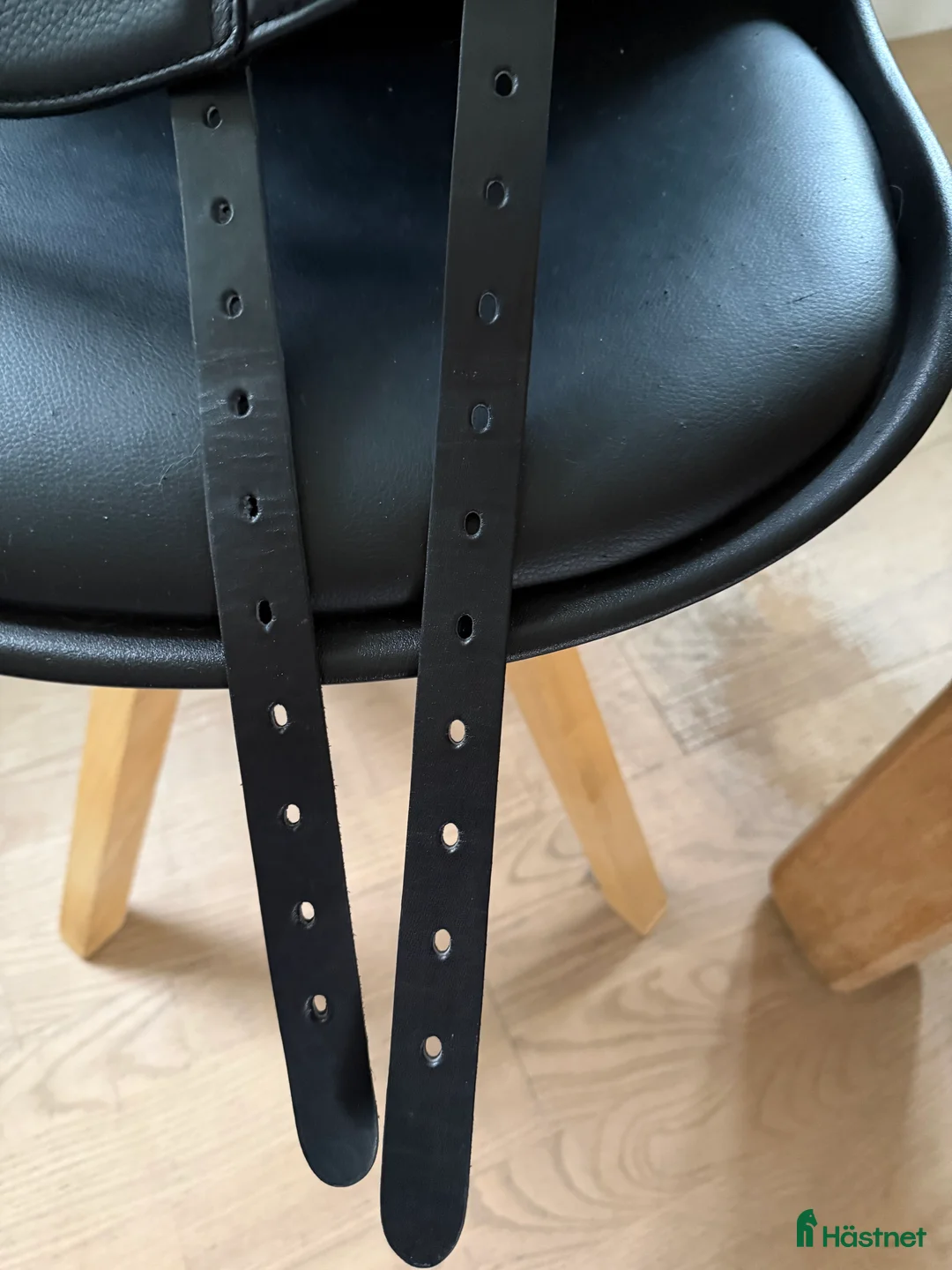 Sadlar hästutrustning till salu: Sælges - Annons 6