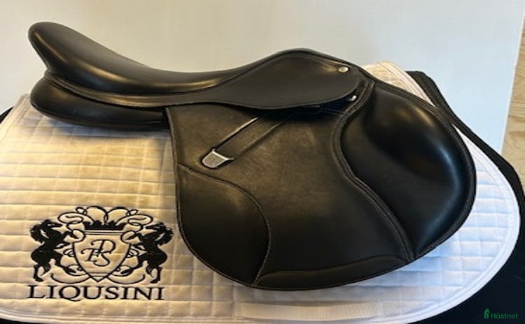 Sadlar hästutrustning till salu i Uppsala - Annons 11