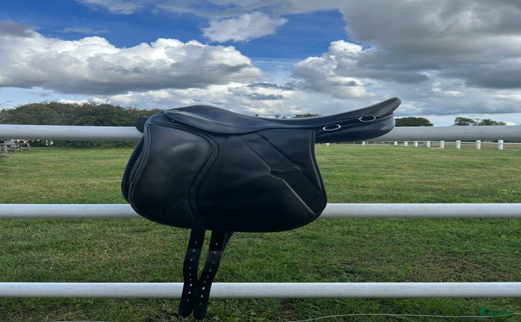 Sadlar hästutrustning till salu i Kristianstad - Annons 16