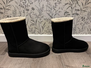 Övrig Ryttarutrustning ryttarutrustning till salu: HKM davos 35 i Sölvesborg - Annons 2