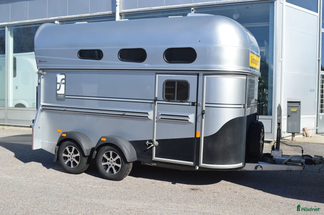 Hästtransporter  fordon & transport till salu: Forzab Classic XL i Kvicksund - Annons 3