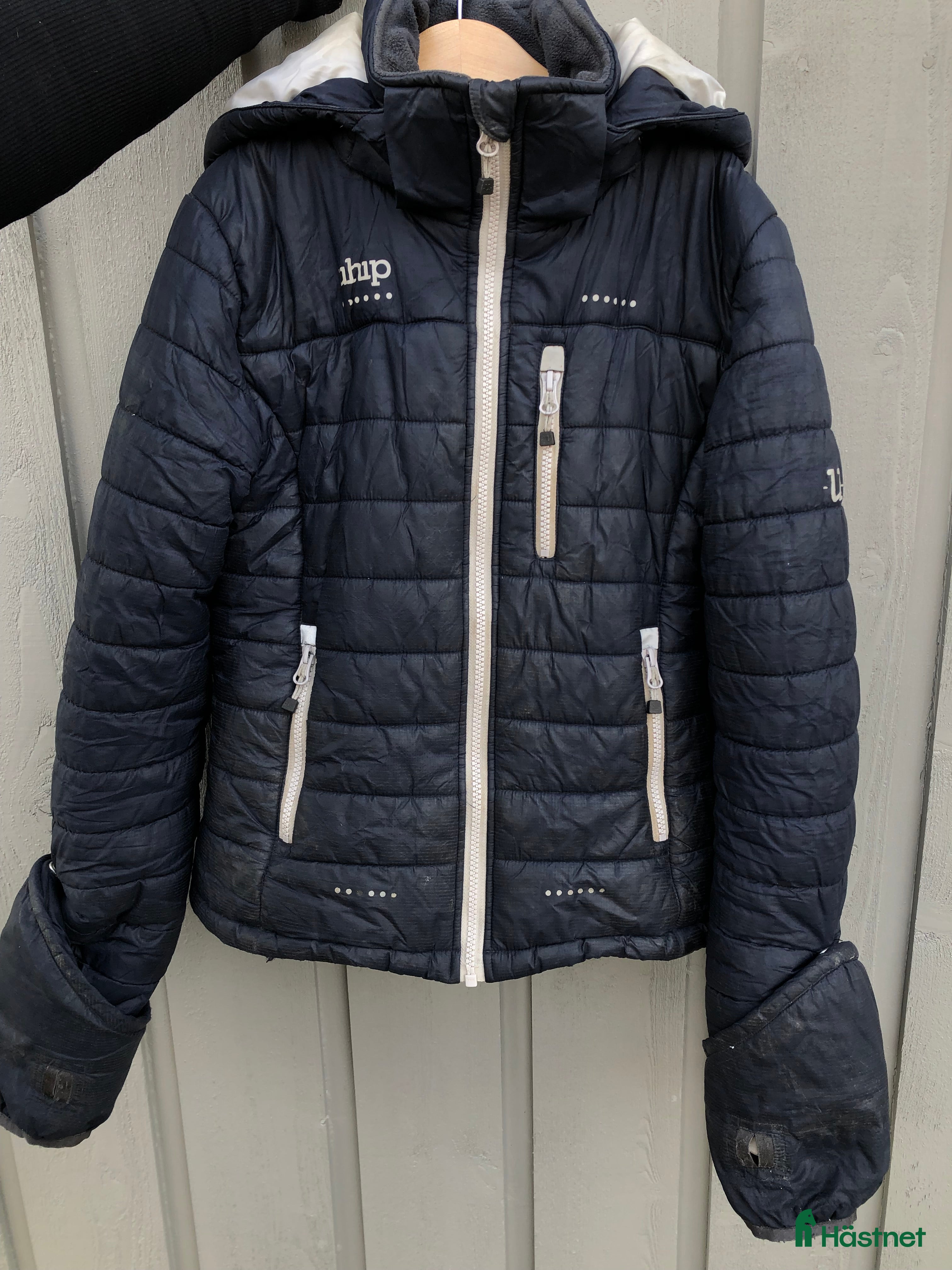 Jackor & Kavajer ryttarutrustning till salu: Uhip jacka  - Annons 17