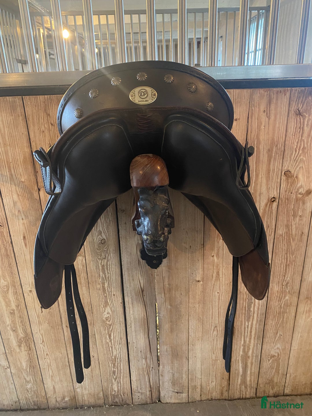 Sadlar hästutrustning till salu: Deuber & Partner El Campo Sadel - nyskick i Ystad - Annons 3