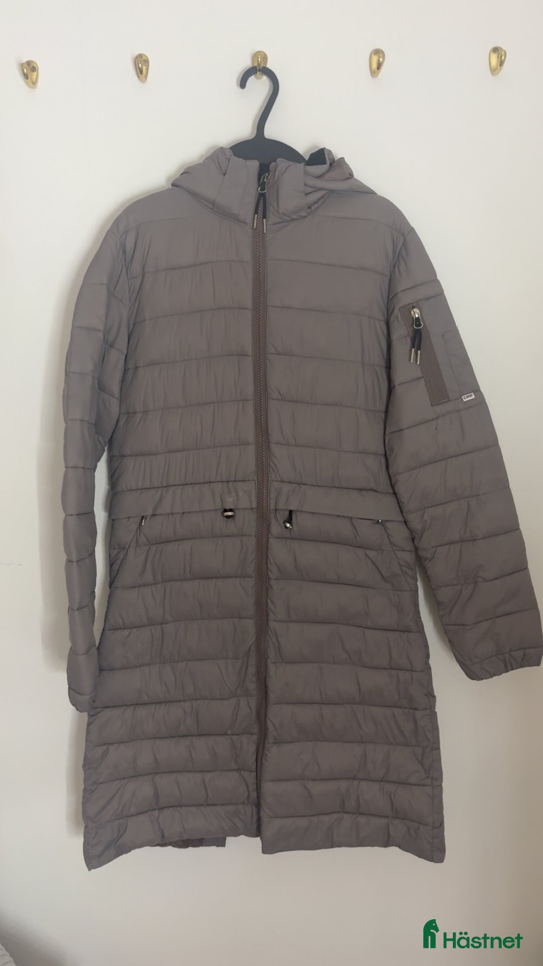 Jackor & Kavajer ryttarutrustning till salu: Ridjacka i Vaxholm - Annons 1