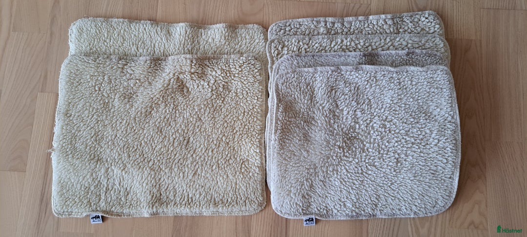 Benskydd hästutrustning till salu: Mias RS Teddy/Fleecepaddar creme i Kullavik - Annons 1