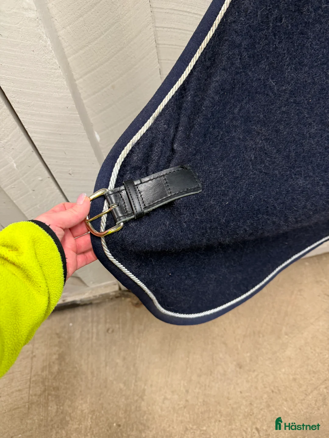 Täcken hästutrustning till salu: Vestrum ulltäcke i Vollsjö - Annons 2