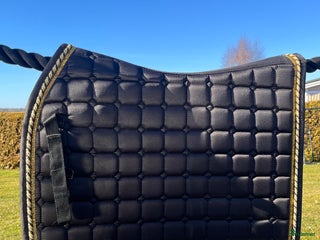 Schabrak & Vojlockar hästutrustning till salu: Equito schabrak i Huskvarna - Annons 6