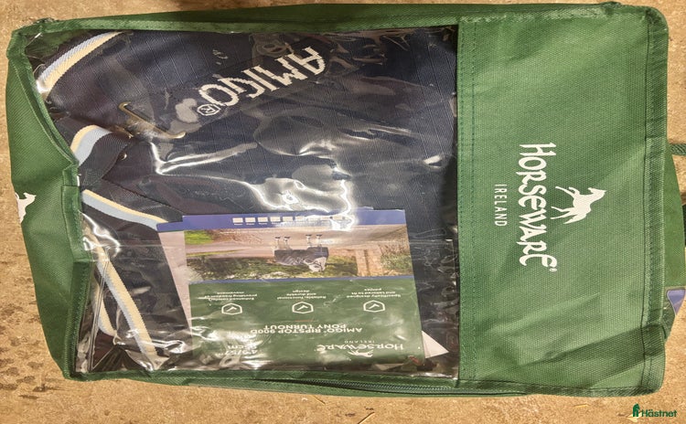 Täcken hästutrustning till salu i Kalmar - Annons 1