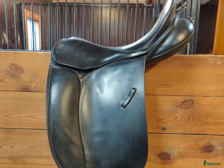 Sadlar hästutrustning till salu: Wellington Elite dressyrsadel i Skellefteå - Annons 13