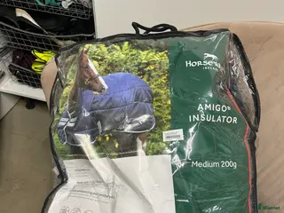 Täcken hästutrustning Knappt använt Amigo Insulator i Skogås - Annons 14