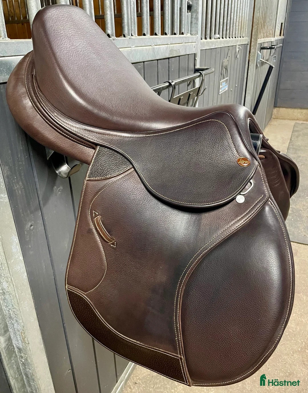 Sadlar hästutrustning till salu: Lippo Allegria Super 17” Medium bom - Annons 2