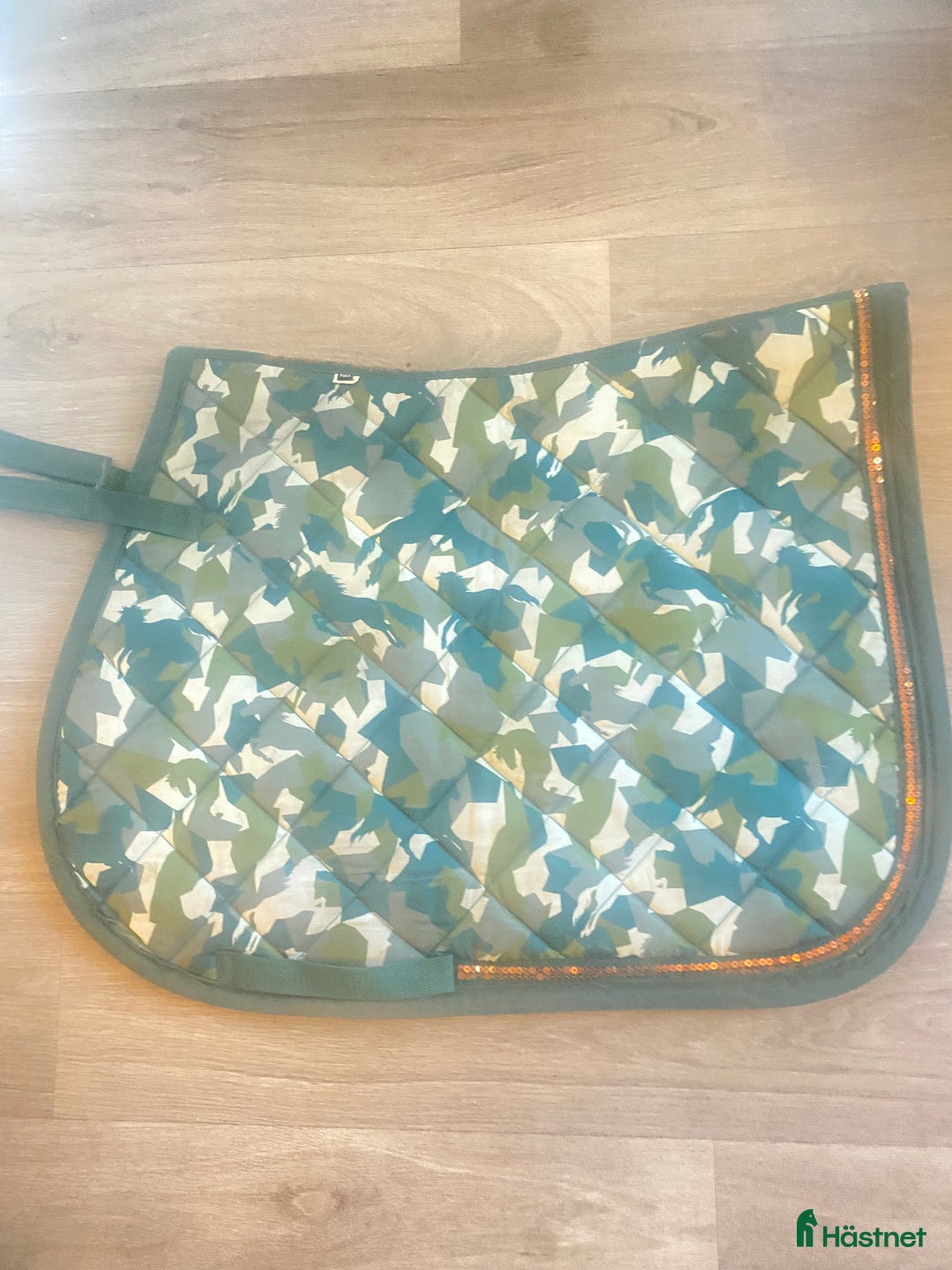 Schabrak & Vojlockar hästutrustning till salu: Schabrak - Annons 6