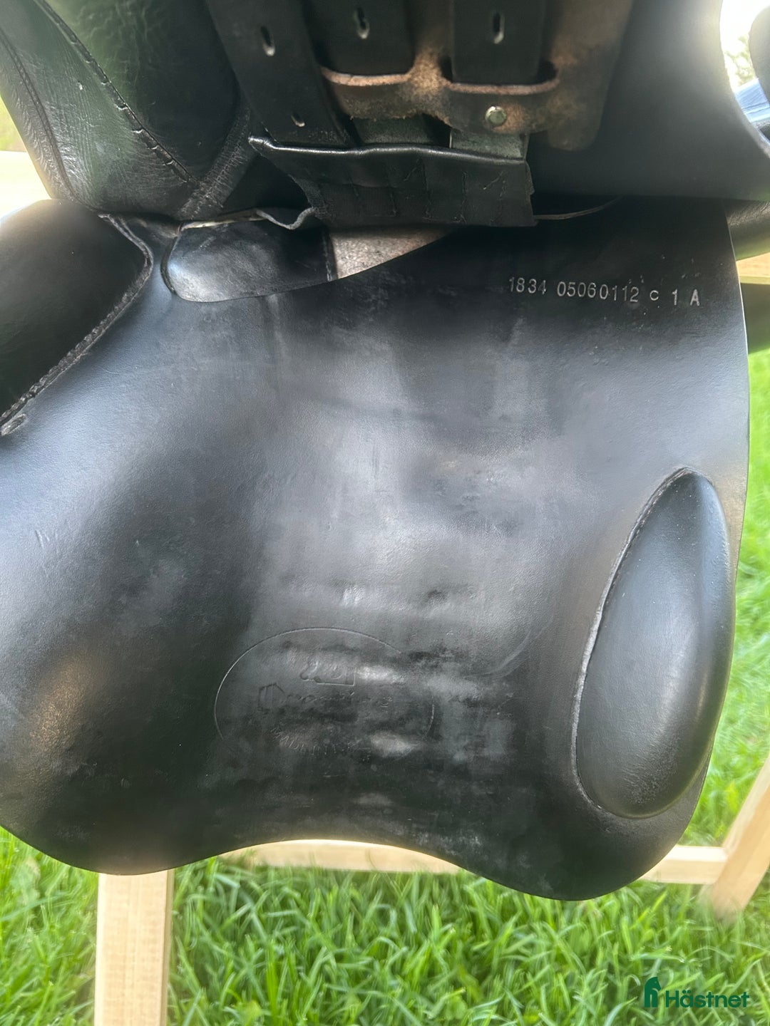 Sadlar hästutrustning till salu: Prestige Roma hopp 18”  i Falun - Annons 8