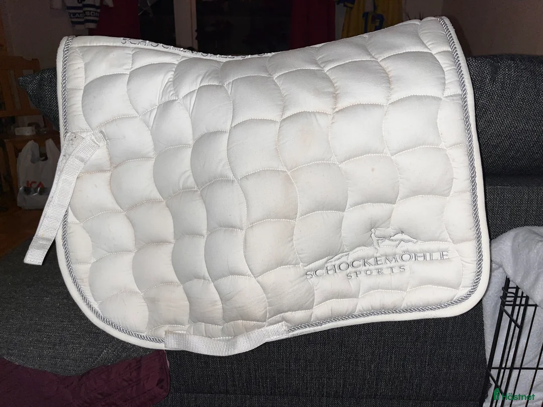 Schabrak & Vojlockar hästutrustning till salu: Fint schabrak säljes  i Jonsered - Annons 1