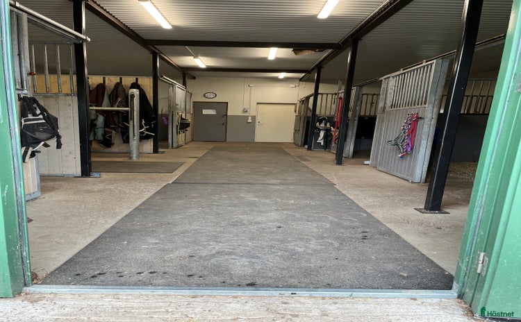  stallplats i Ytterby - Annons 9