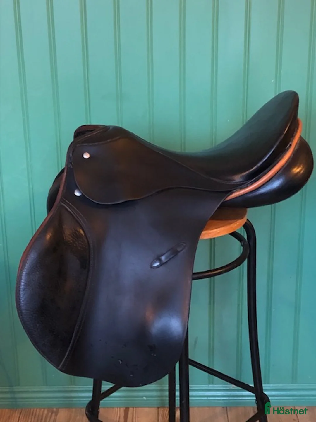 Sadlar hästutrustning till salu: Passie Young Winner hoppsadel - Annons 1