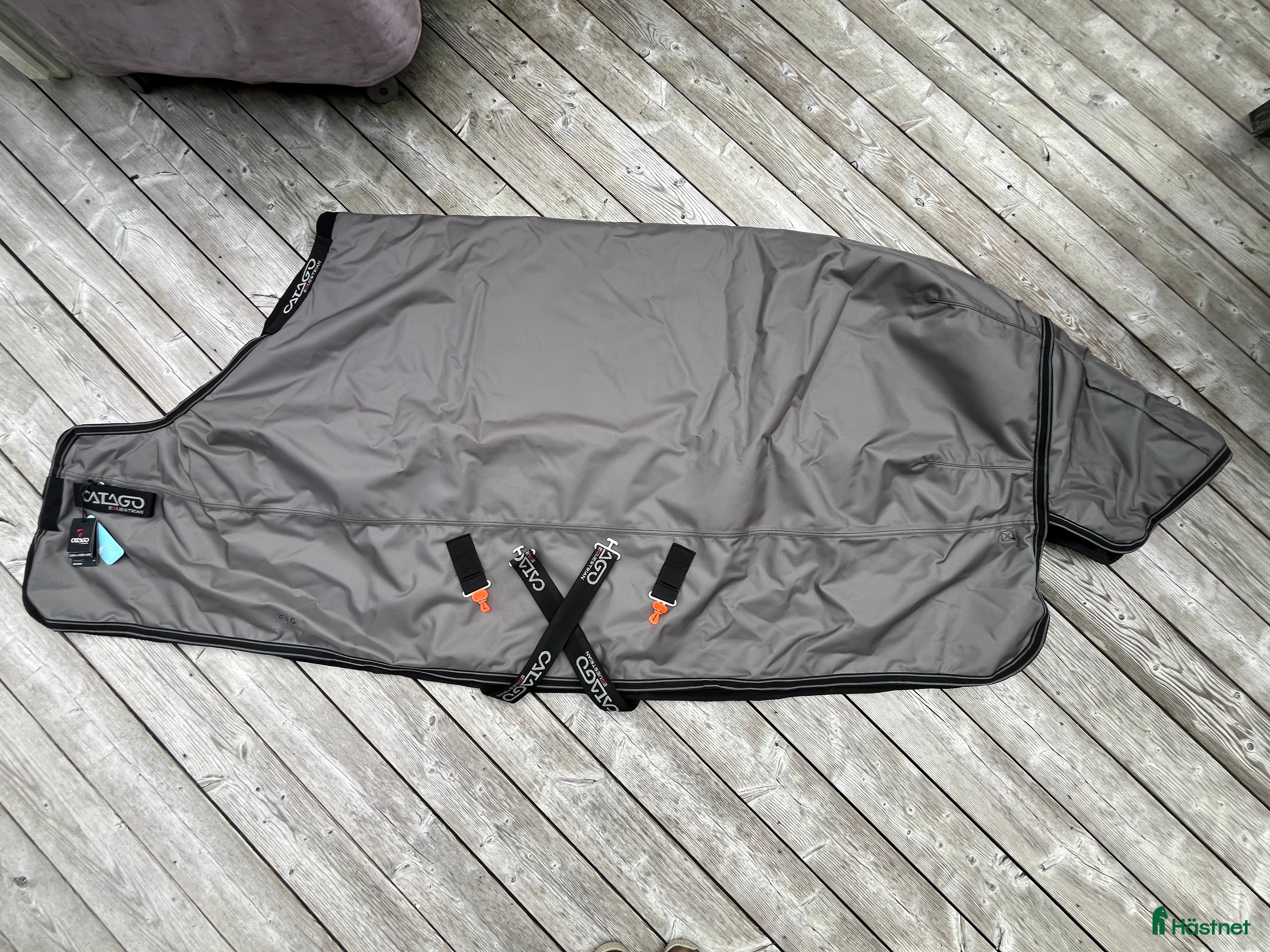 Täcken hästutrustning till salu: Oanvänt Catago Performance  i Alingsås - Annons 1