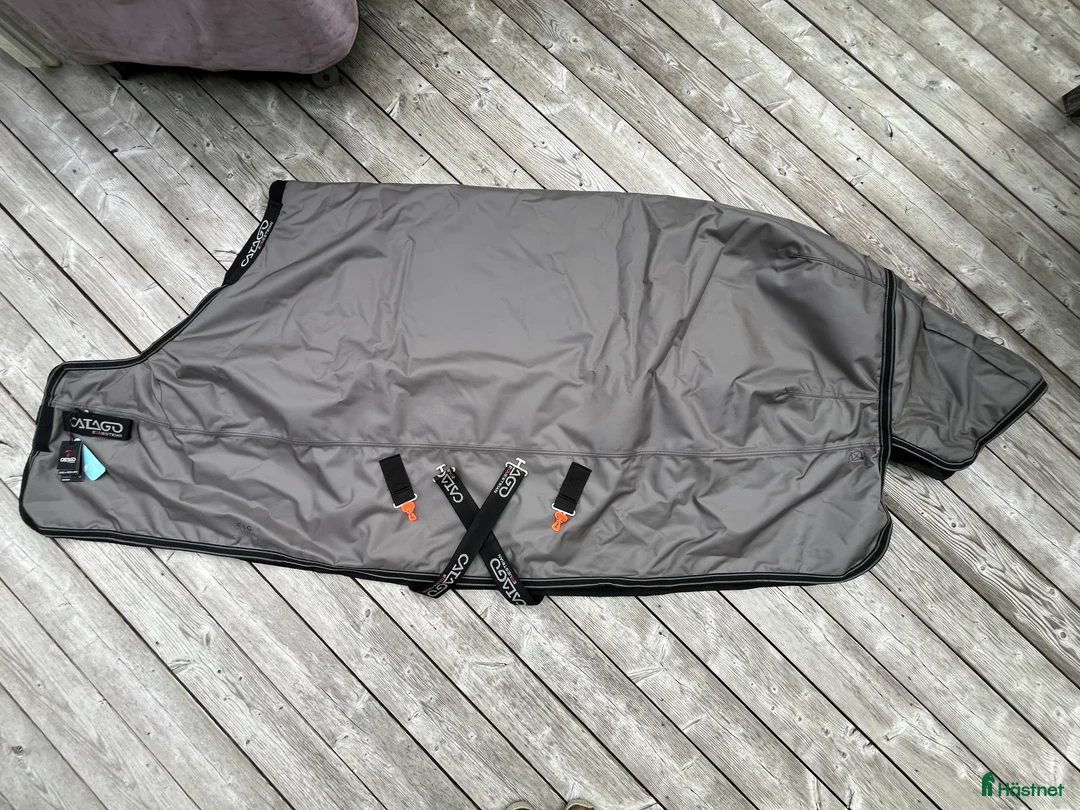 Täcken hästutrustning till salu: Oanvänt Catago Performance  i Alingsås - Annons 1