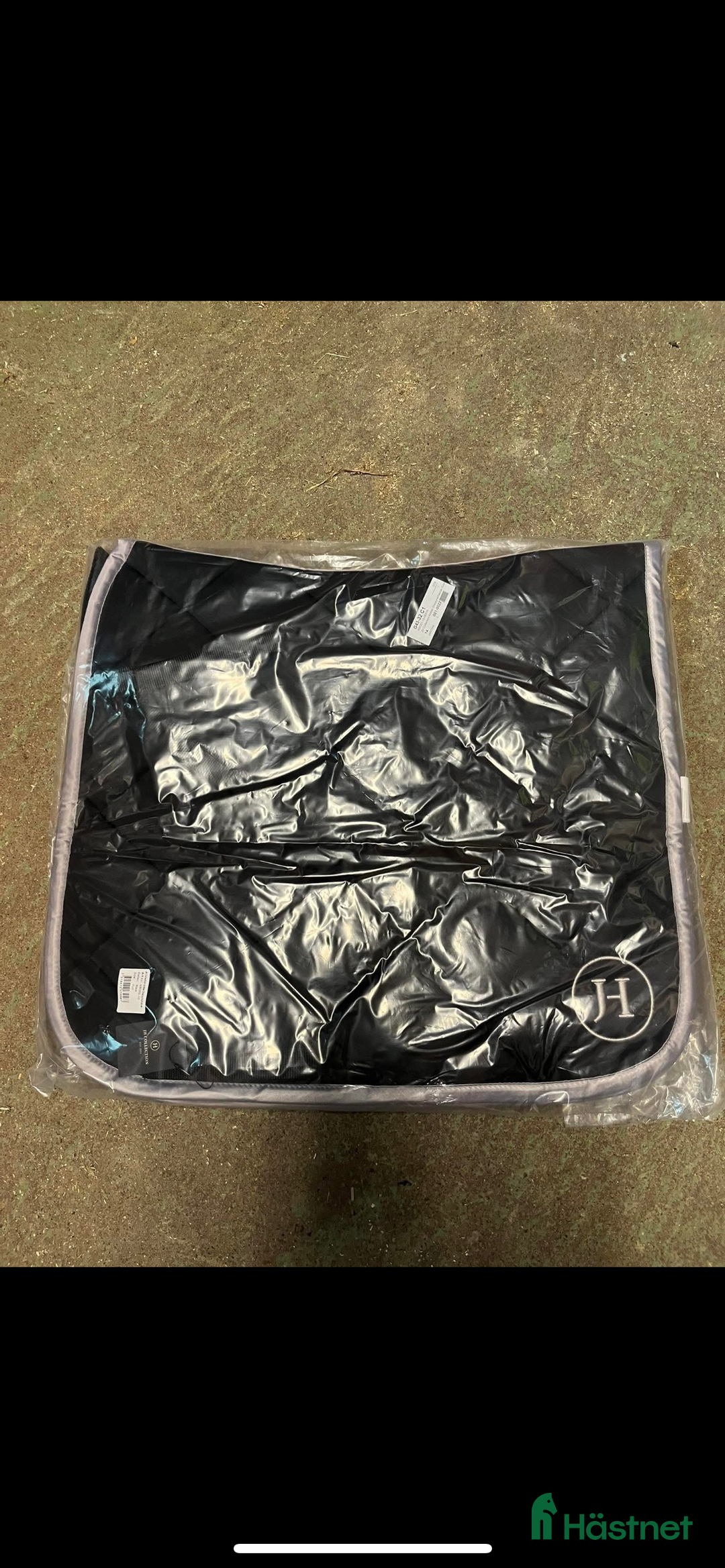 Schabrak & Vojlockar hästutrustning till salu: Oanvändt dressyr schabrak  i Karlstad - Annons 2