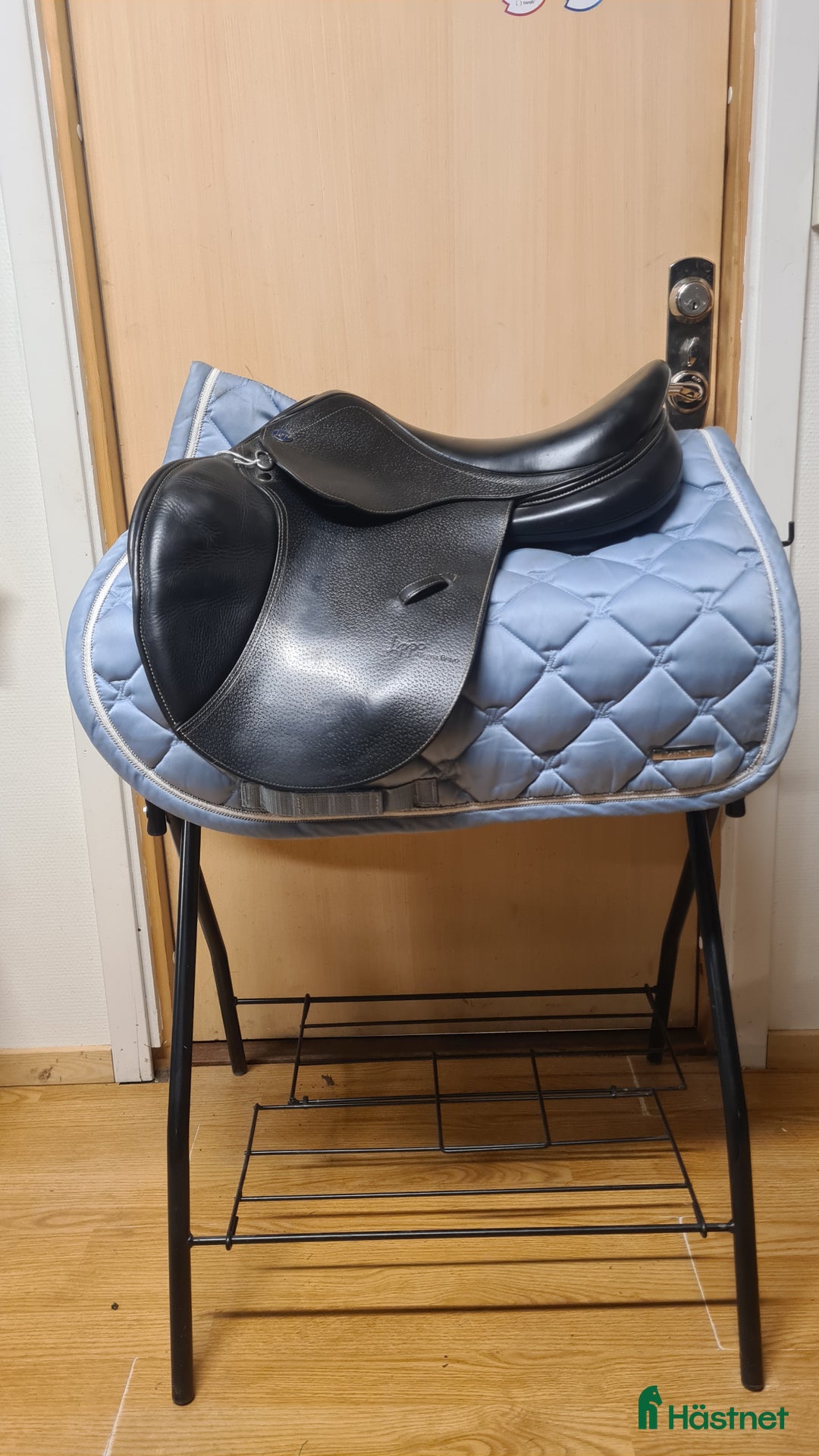 Sadlar hästutrustning till salu: Lippo Allegria Bravo  i Hamneda - Annons 1