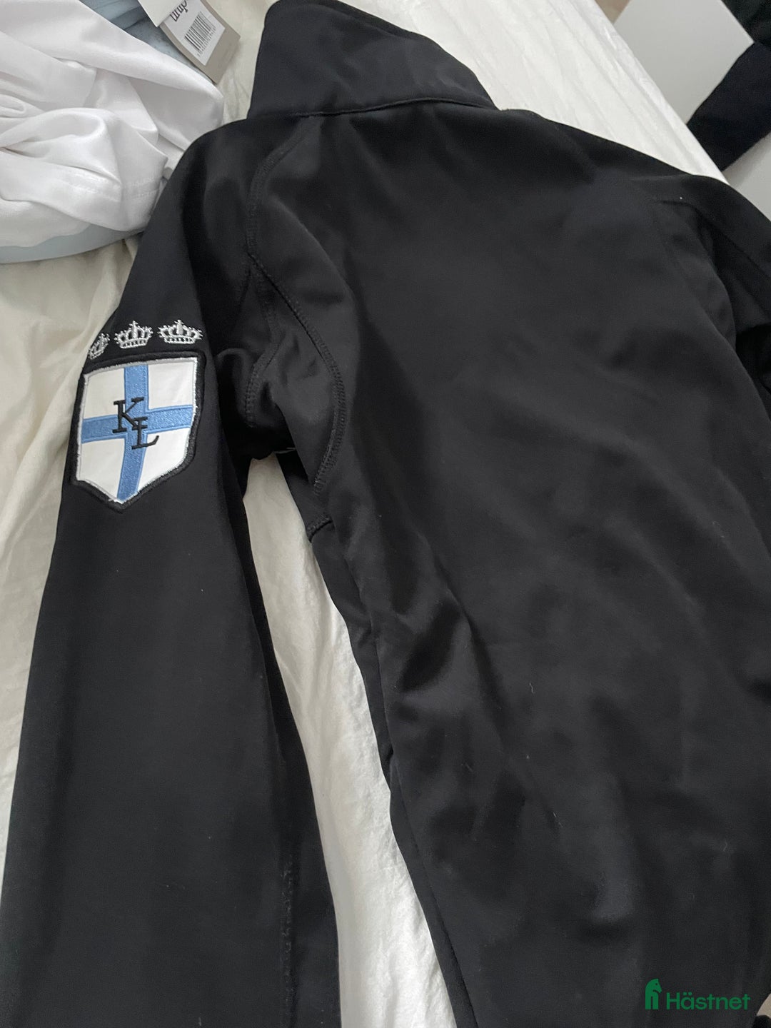 Övrigt Ridkläder ryttarutrustning till salu: Snygg tränings tröja i Ödåkra - Annons 4