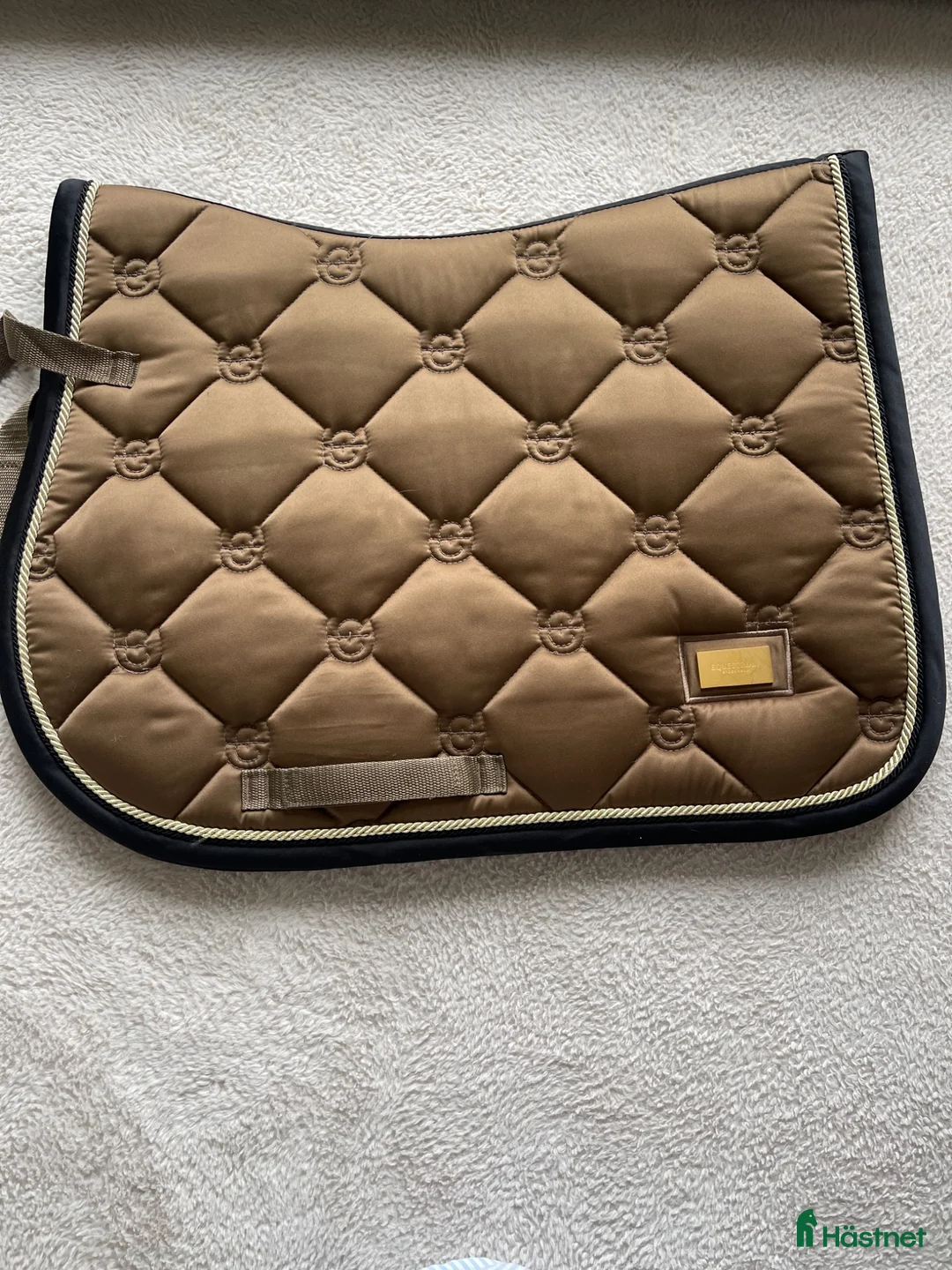 Schabrak & Vojlockar hästutrustning till salu: Se schabrak  - Annons 1