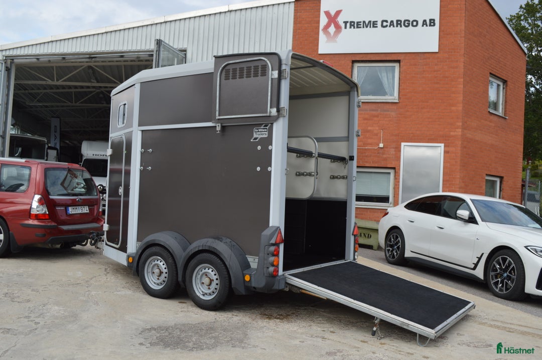Hästtransporter  fordon & transport till salu: Ifor Williams HB506 Frontutlastning 2600kg i Kvicksund - Annons 3