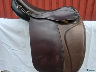 Sadlar hästutrustning till salu: Allroundsadel - Annons 2
