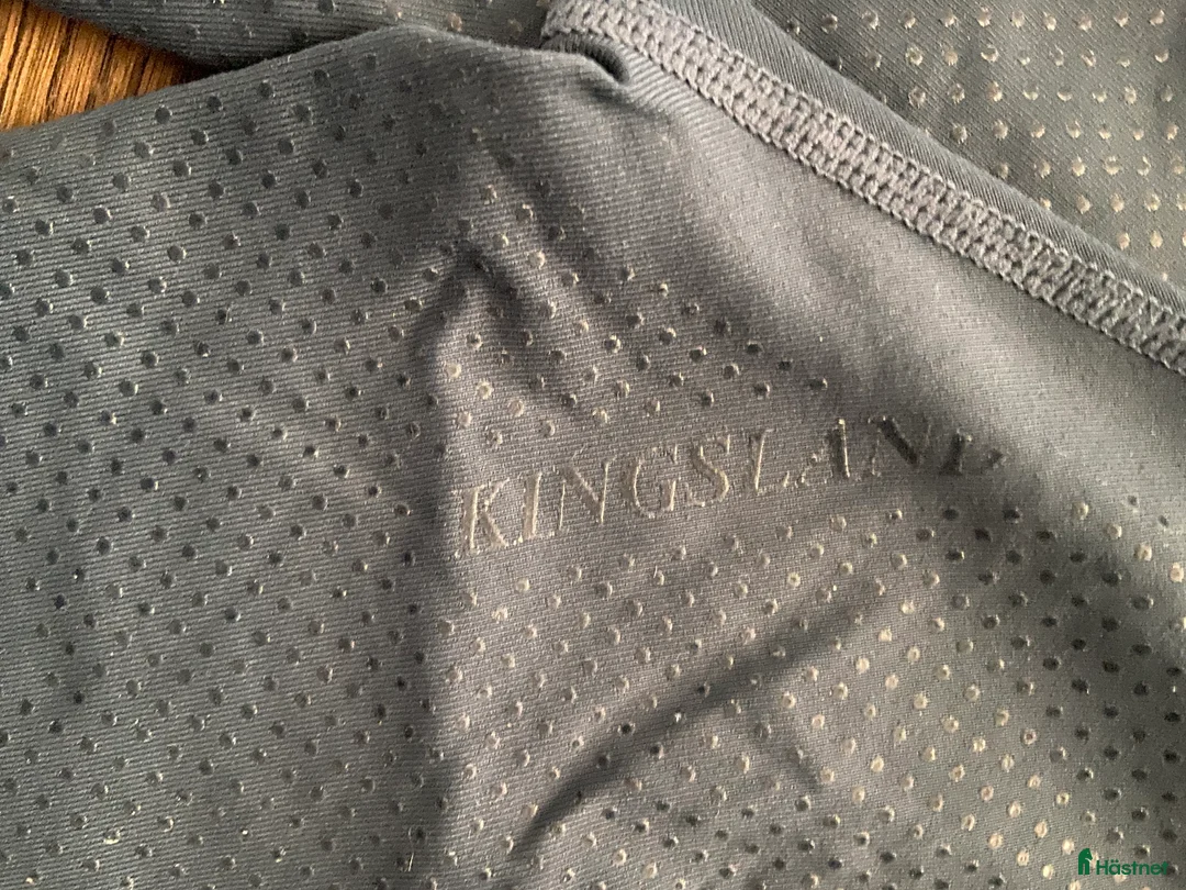 Ridbyxor ryttarutrustning till salu: Kingsland ridleggings i fint skick.  i Varberg - Annons 3