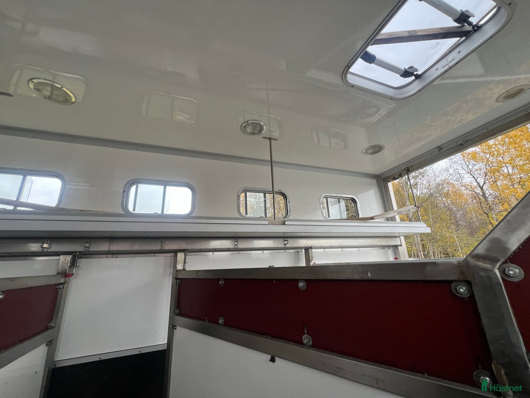 Hästlastbilar  fordon & transport till salu: Hästlastbil med stor bodel i Motala - Annons 12