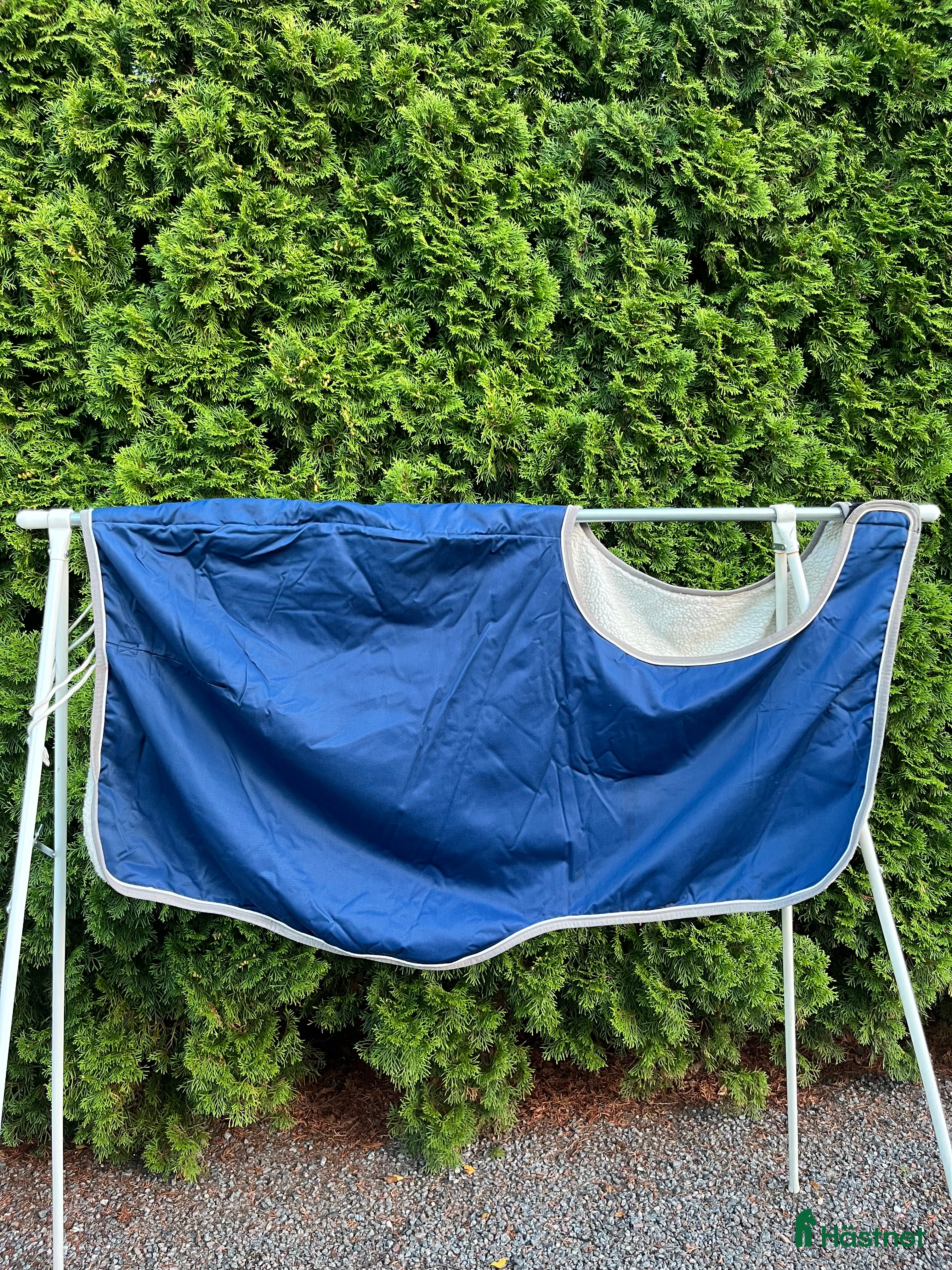 Täcken hästutrustning till salu: Skittäcke med teddy i Knivsta - Annons 13