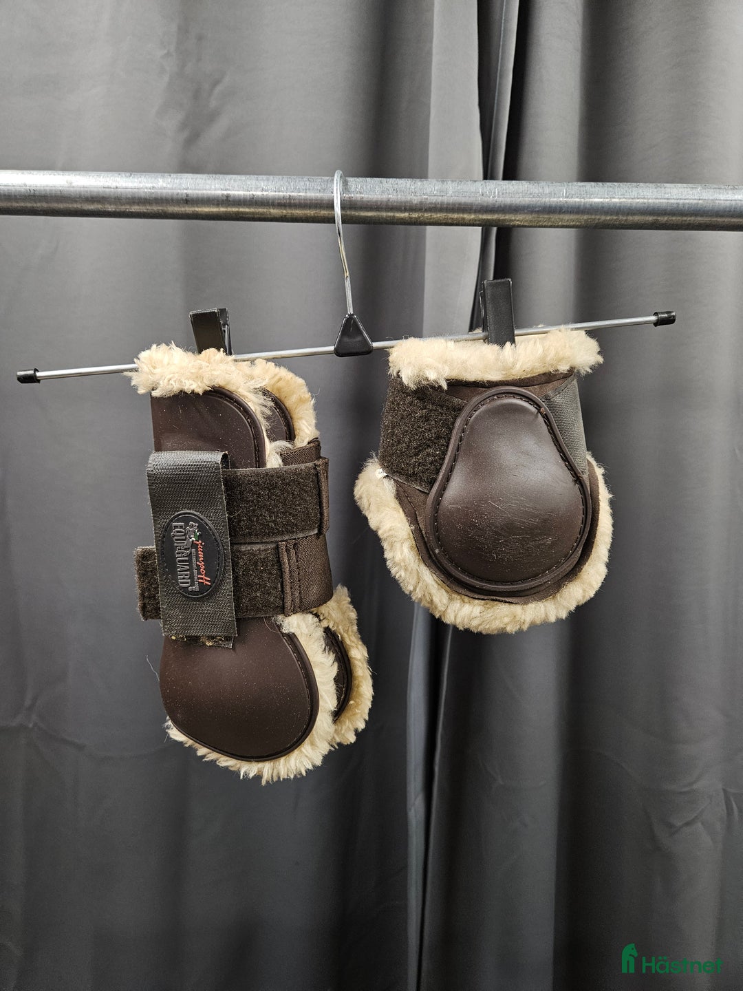 Benskydd hästutrustning till salu: Benskydd set, S, Equi-Guard i Gällivare - Annons 1