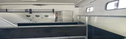 Hästtransporter  fordon & transport till salu: MULTI TREKA EQUI-TREK 3 hästar med bodel  - Annons 8