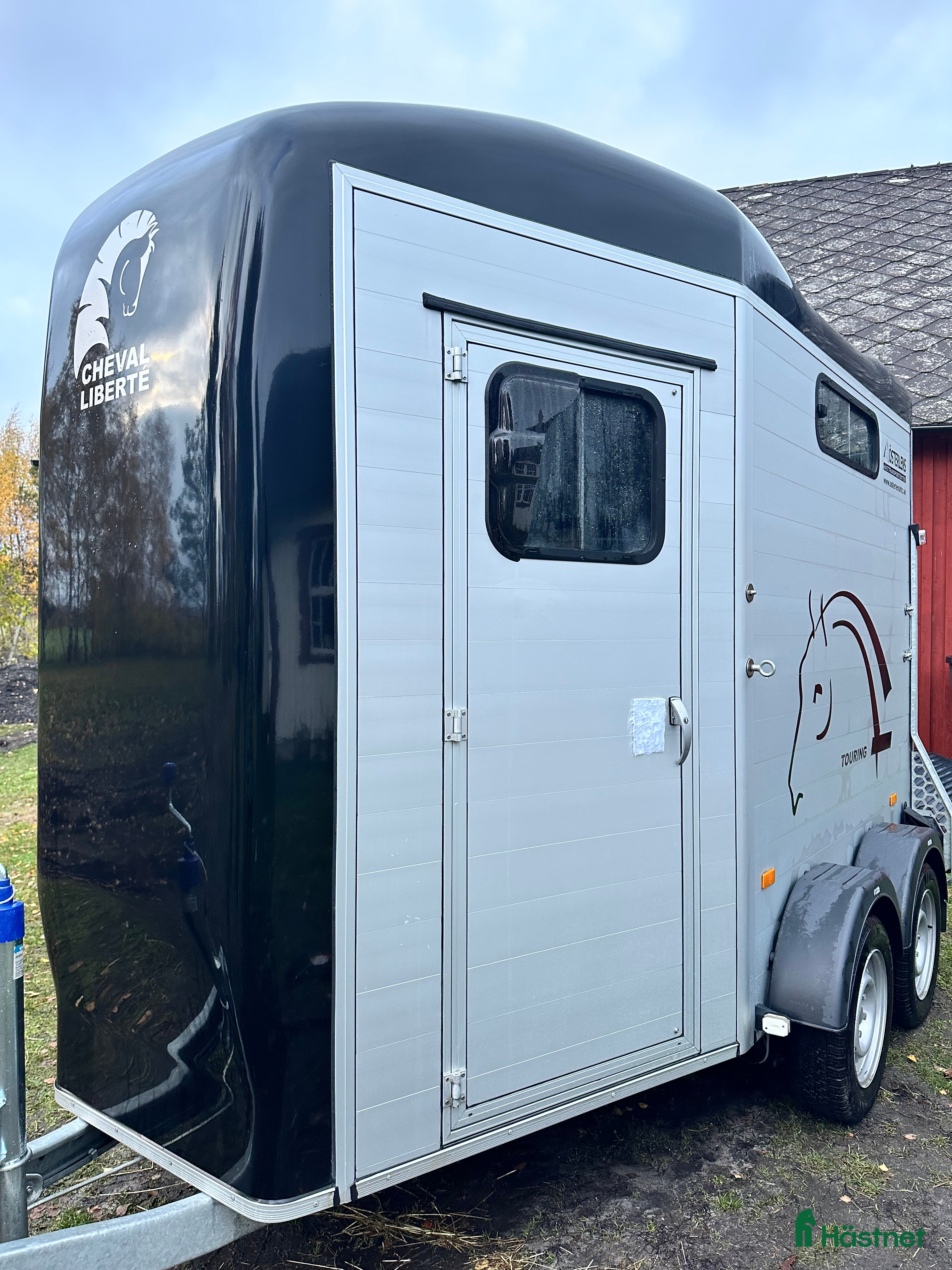 Hästtransporter  fordon & transport till salu: Cheval liberte - Annons 6