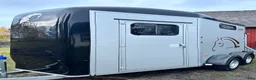 Hästtransporter  fordon & transport till salu: Cheval liberte - Annons 1