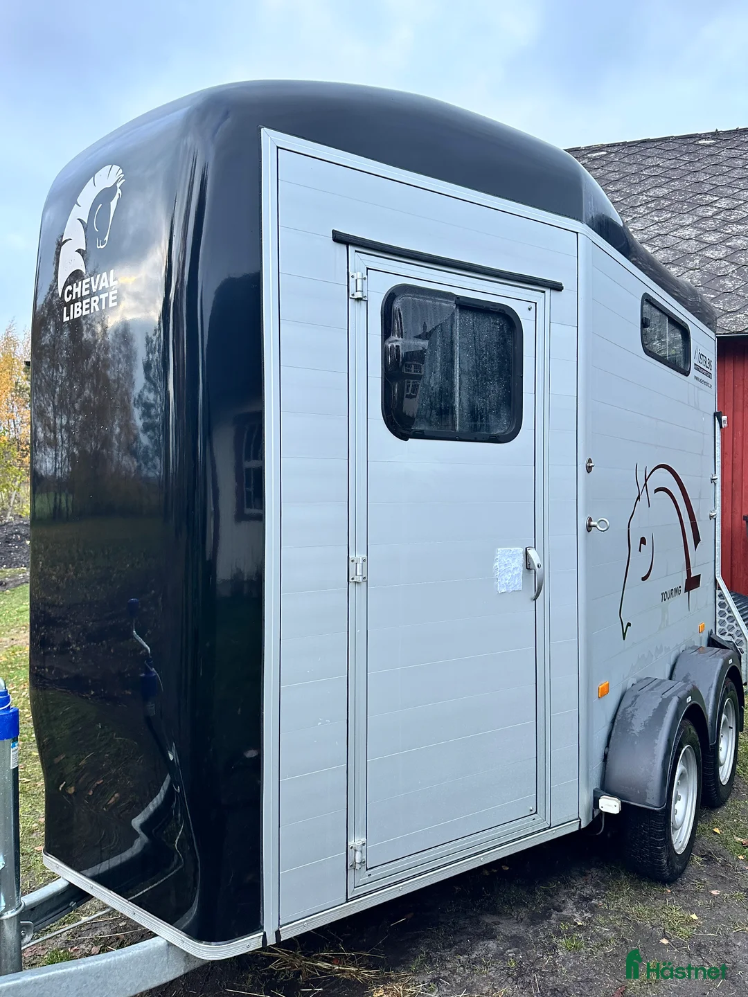 Hästtransporter  fordon & transport till salu: Cheval liberte - Annons 1