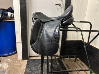 Sadlar hästutrustning till salu: Fitchbauer Paura Dressyr i Hallstahammar - Annons 18