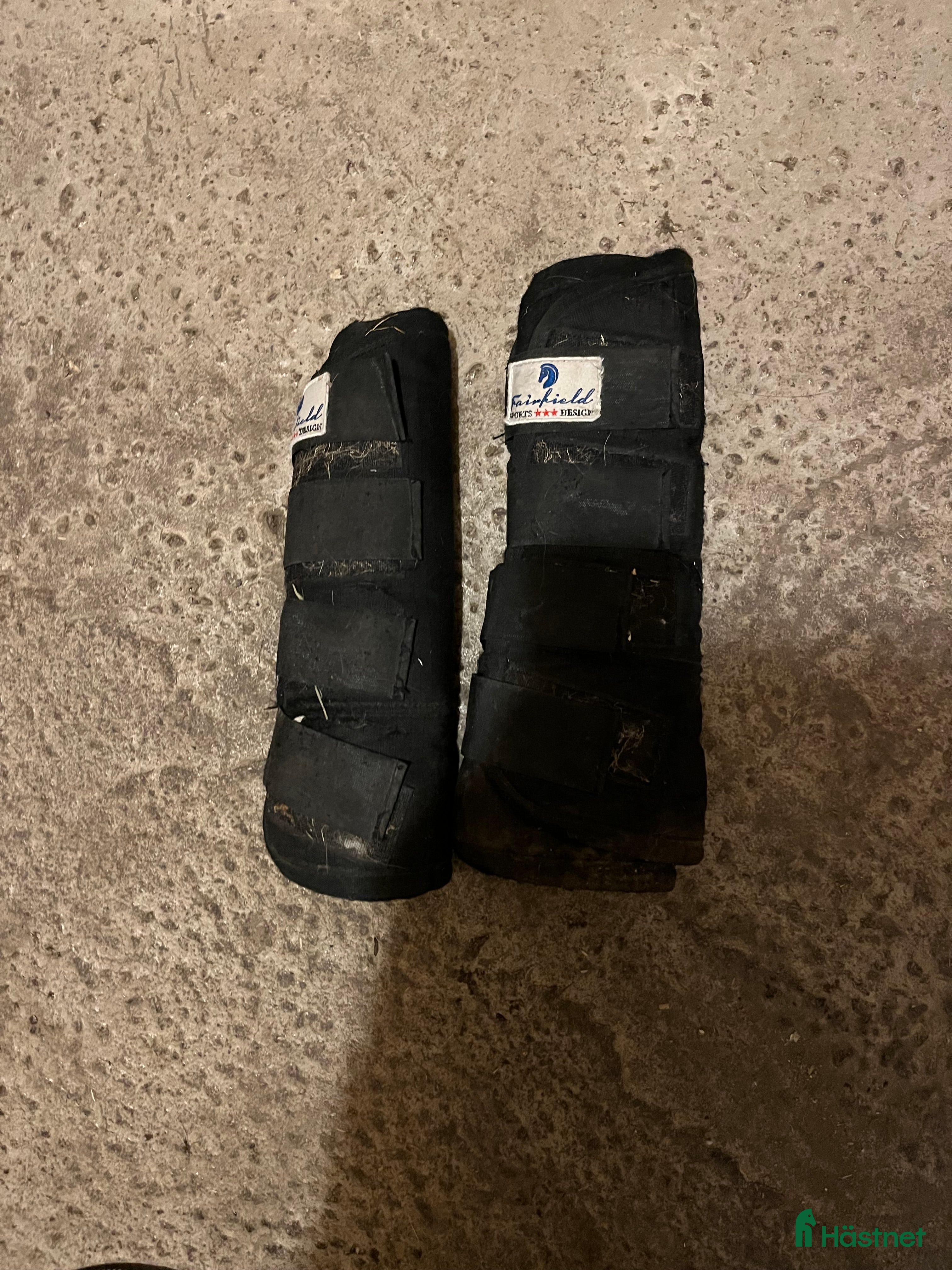 Benskydd hästutrustning till salu: Fairfield transport benskydd  i Landsbro - Annons 20