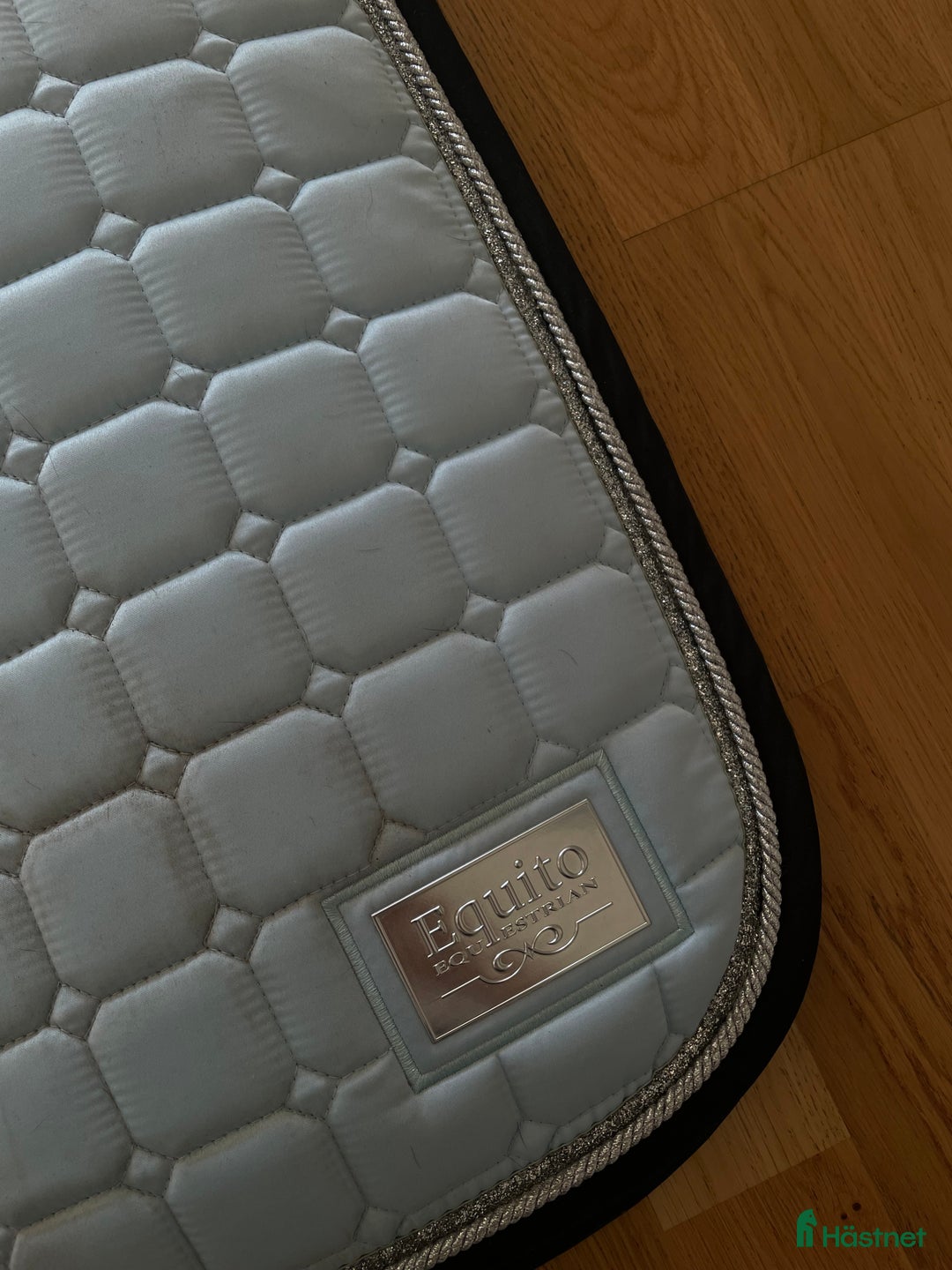 Schabrak & Vojlockar hästutrustning till salu: Equito schabrak i Knivsta - Annons 2